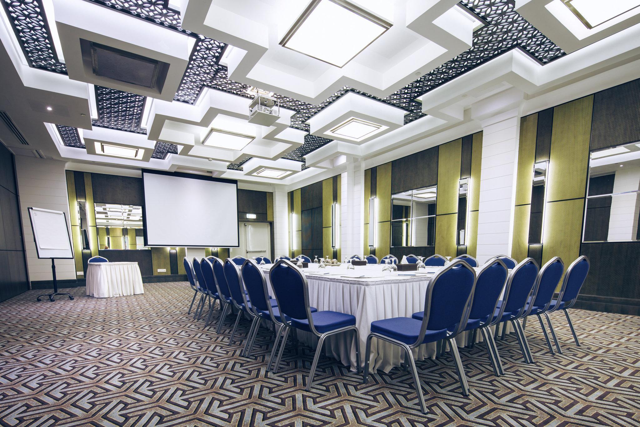 Ayla Bawadi Hotel Ал Айн Екстериор снимка